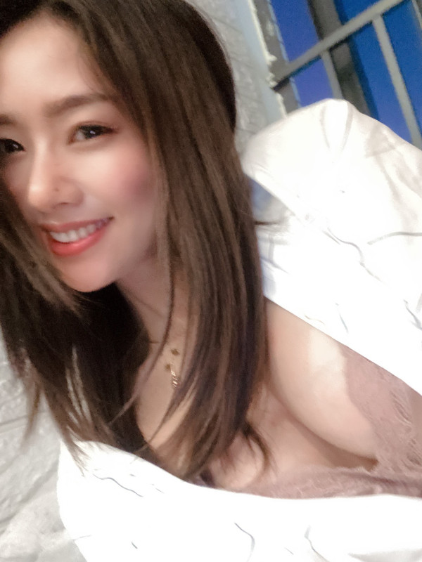 중국 연예인 야사 모델겸배우 Fang Zixuan 사행활 유출야사 1편 10 번째 이미지