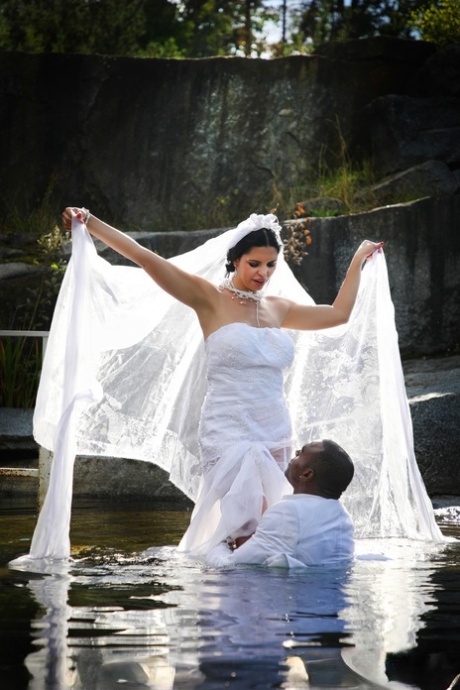 스토리야사 - 꿈 같은 결혼식 꿈 같은 첫날밤 1 번째 이미지